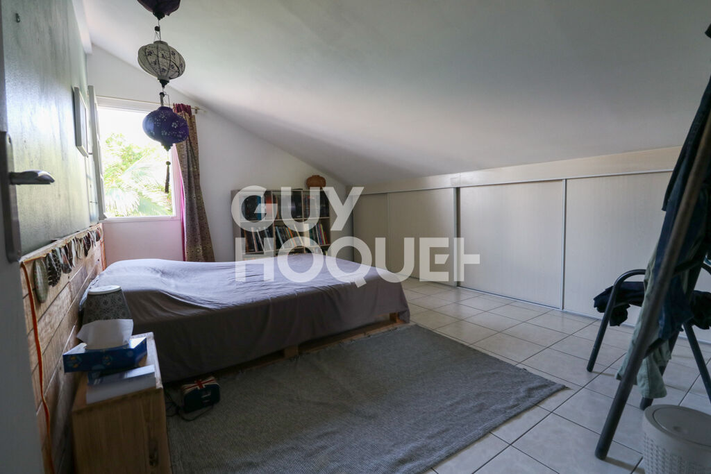VILLA T6/7 avec piscine + Garage