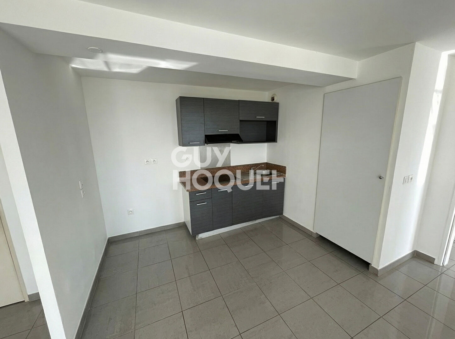 Appartement  T2 Saint Denis 44 m2 + 2 varangues vue mer