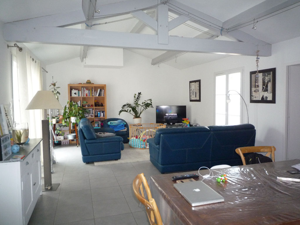 MAISON T4 PATIOS GARAGE