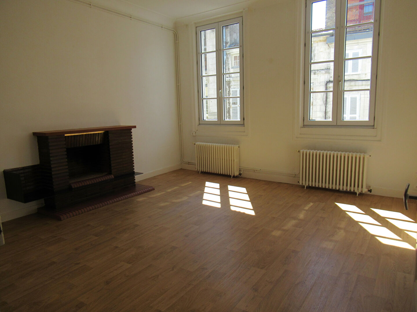Agence immobilière de AGENCE A. RATEAU LR