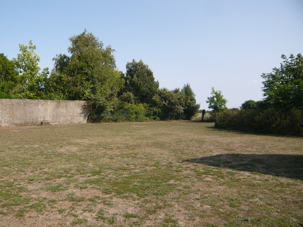 Photo Terrain Dompierre Sur Mer 773 m2 image 1/2