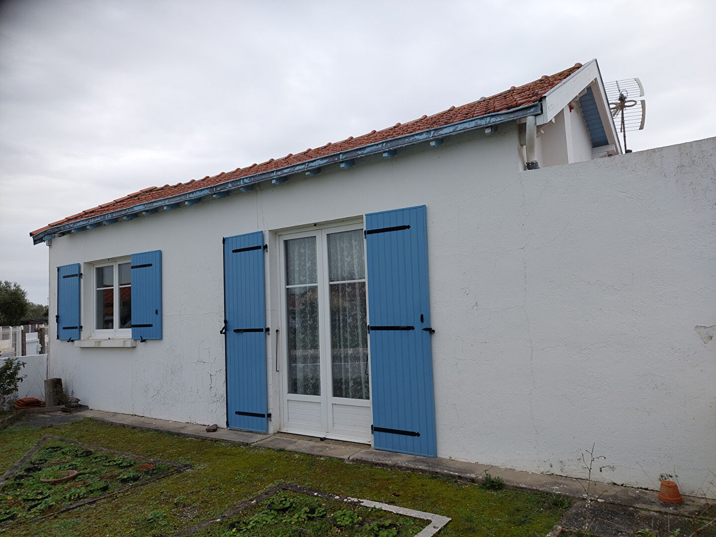 Photo Maison T3 SUD LR JARDIN COUR DEPENDANCES image 1/5