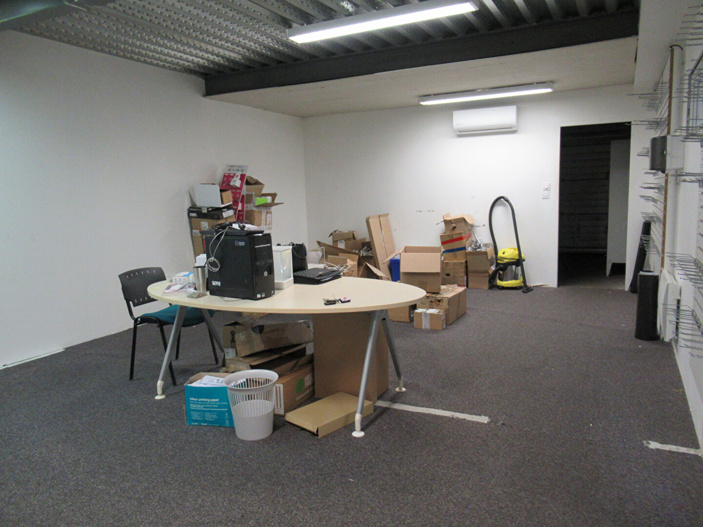 Photo LOCAL D'ACTIVITE SECTEUR LA ROCHELLE image 2/4