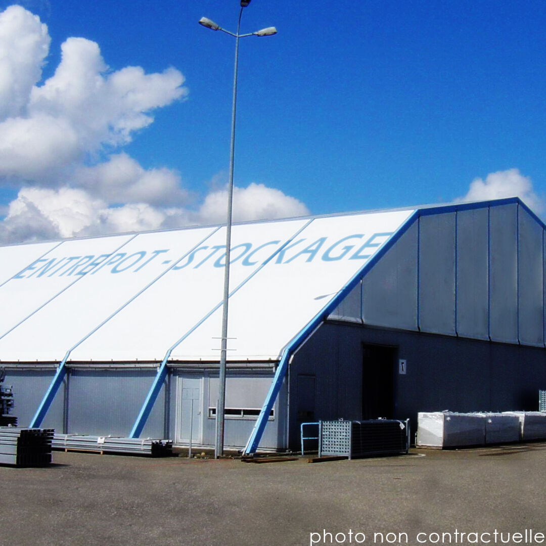 Photo Entrepôt Dompierre Sur Mer 280 m2 image 1/1