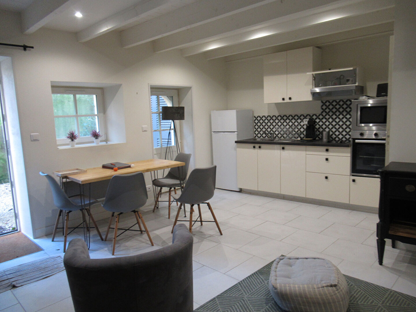 Agence immobilière de AGENCE A. RATEAU LR