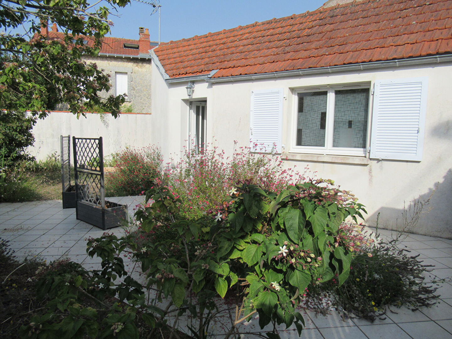 Agence immobilière de AGENCE A. RATEAU LR