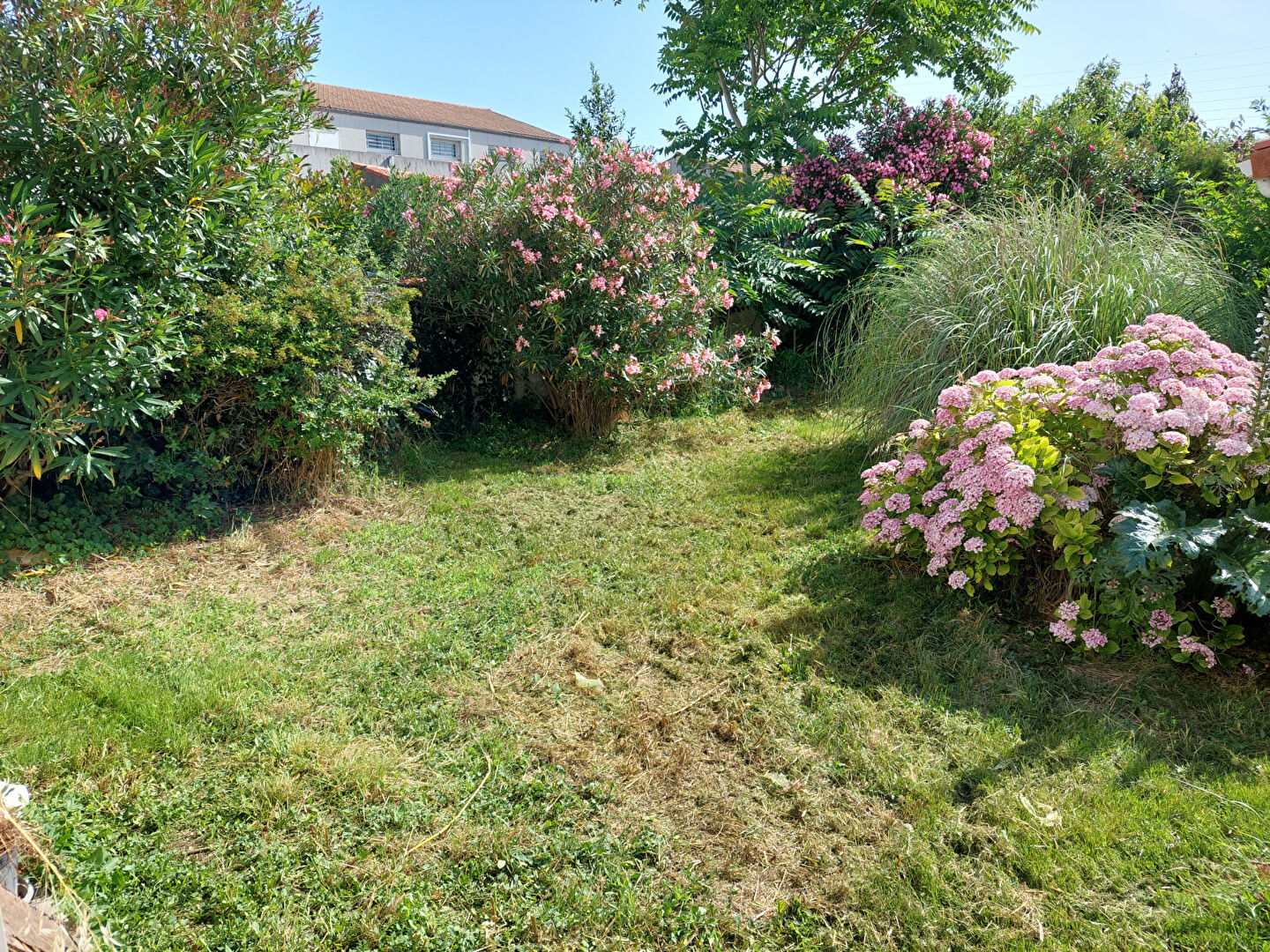 Agence immobilière de AGENCE A. RATEAU LR
