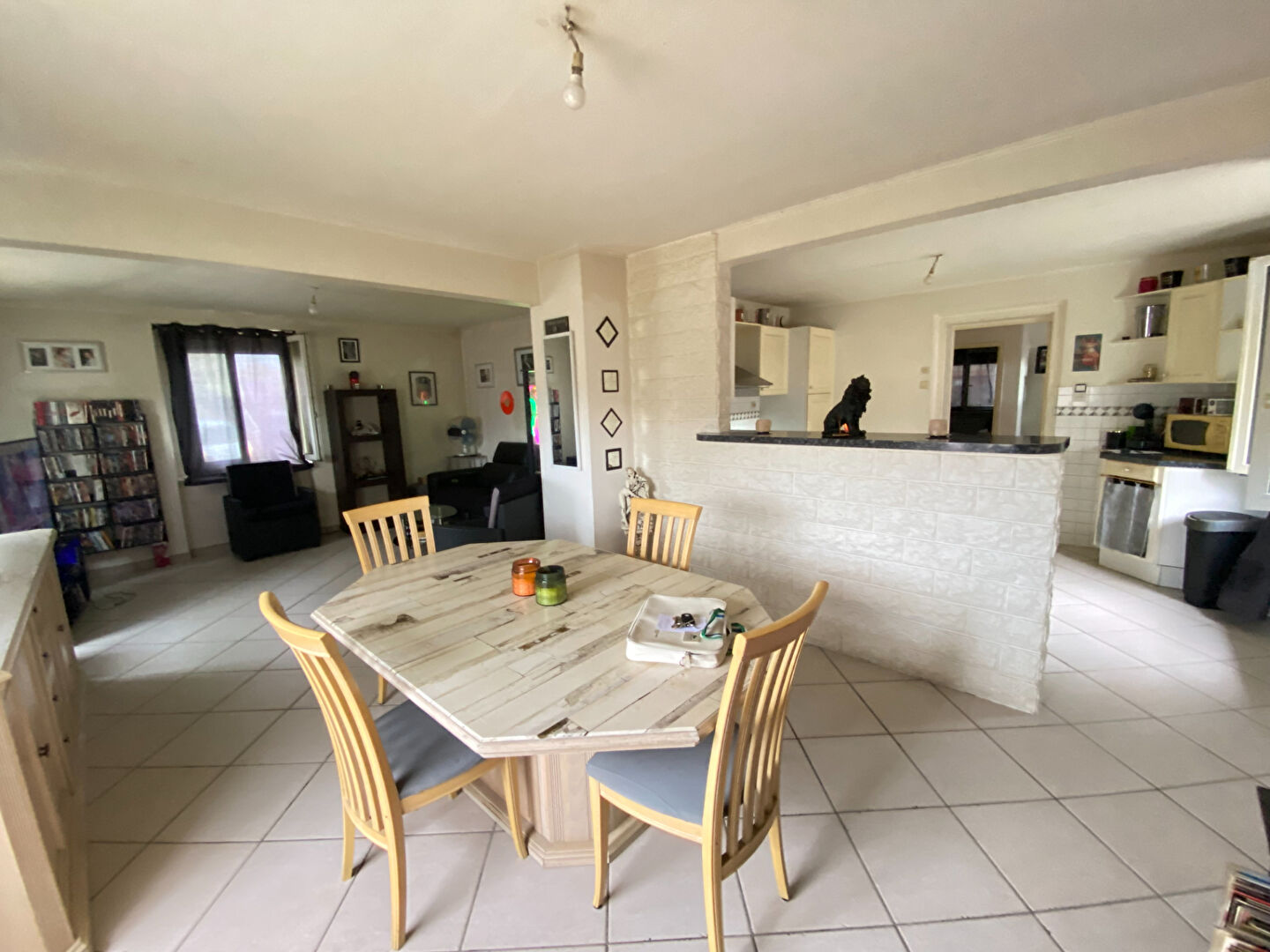 Photo Immeuble Burnhaupt Le Haut 181 m²  avec 2 appartements image 4/6
