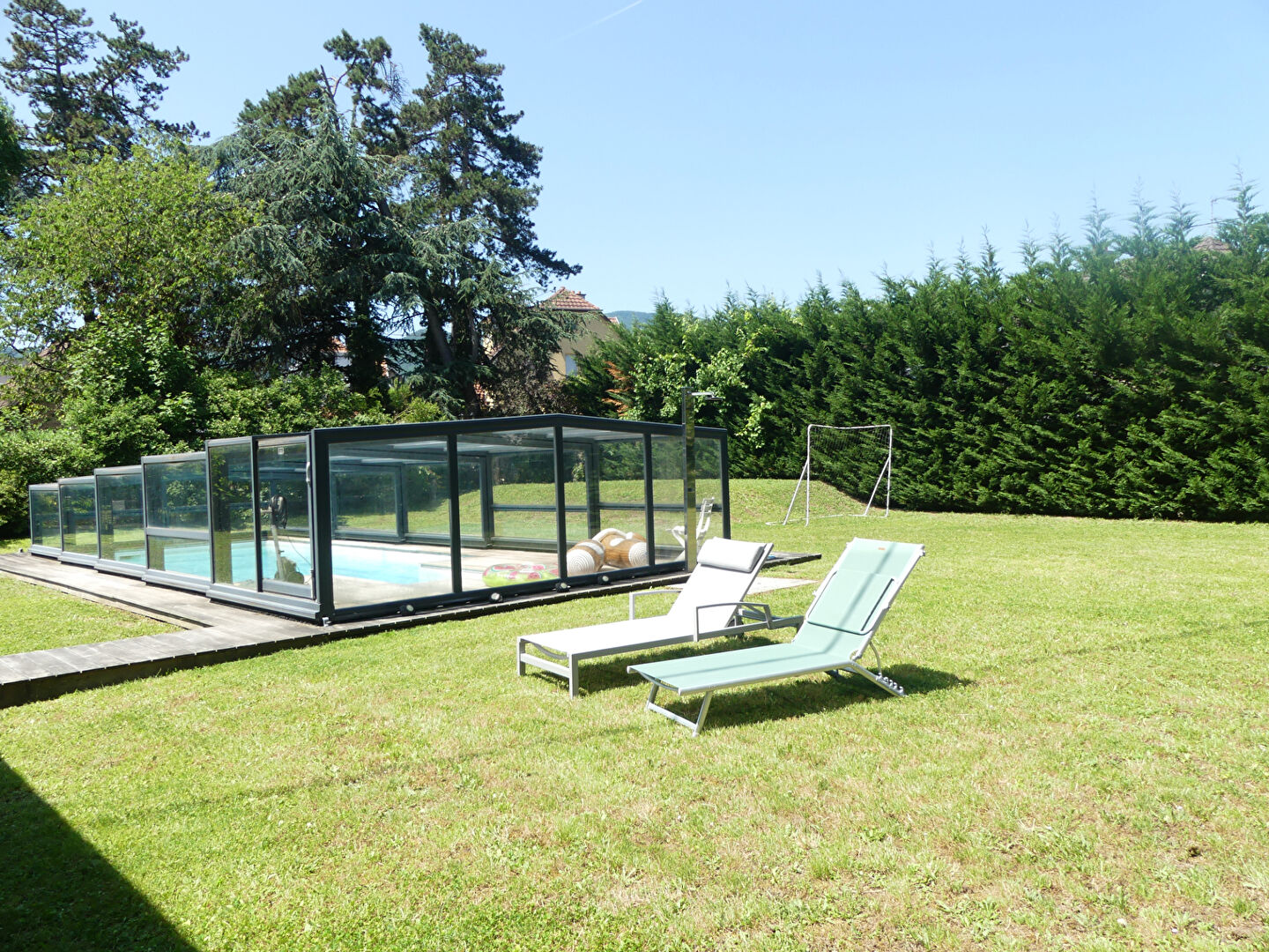 Photo Maison Cernay 6 pièce(s) 166 m² - 4 chambres - piscine - 30 ares 57 image 2/6