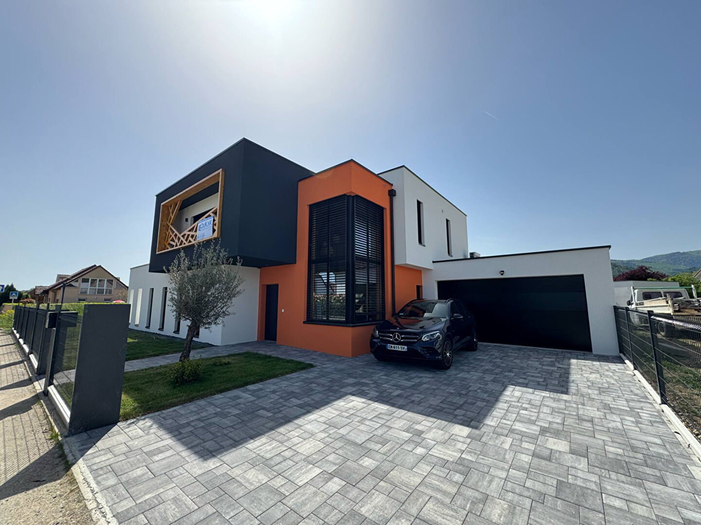 SPLENDIDE MAISON THANN