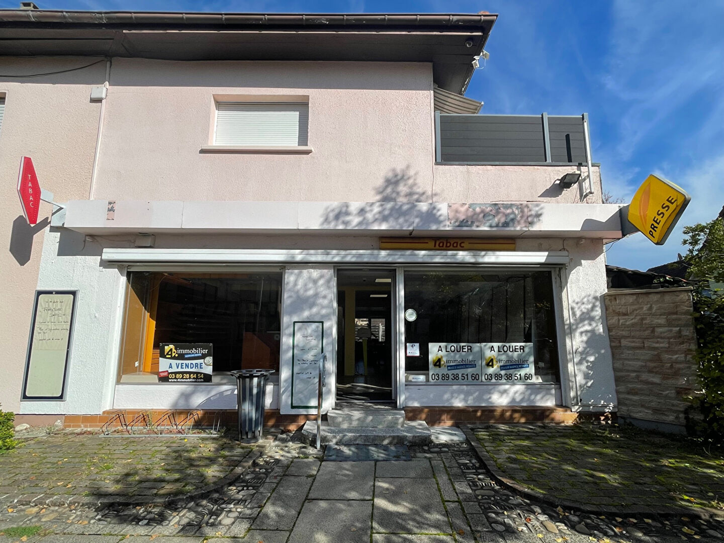 Local commercial  102.80 m2