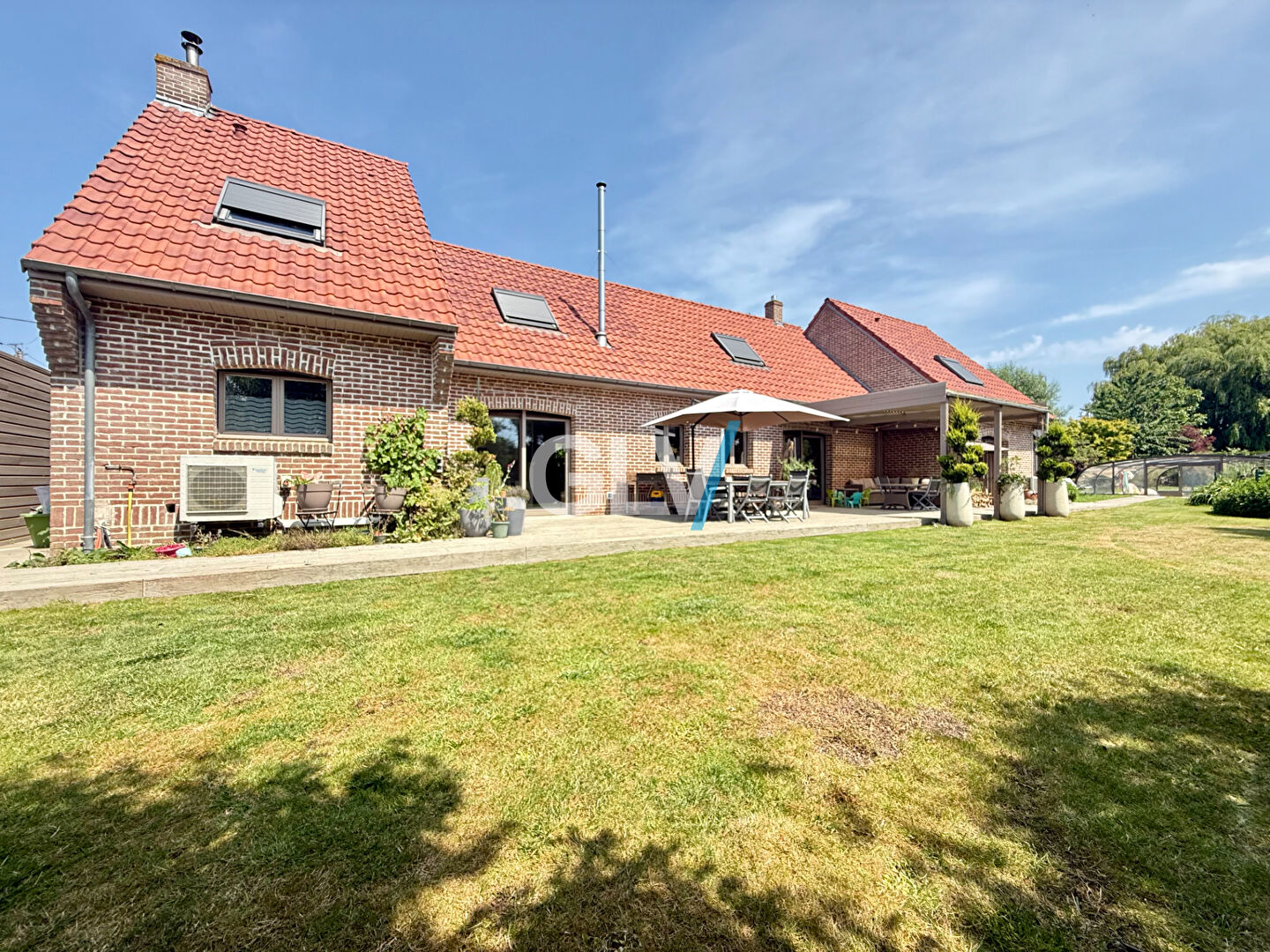 Photo Maison Comines 7 pièce(s) 210 m2 avec piscine et spa image 6/6
