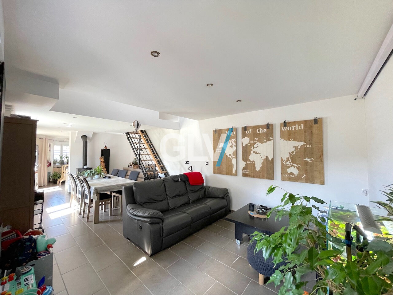 Maison  4 pièce(s) 105 m2