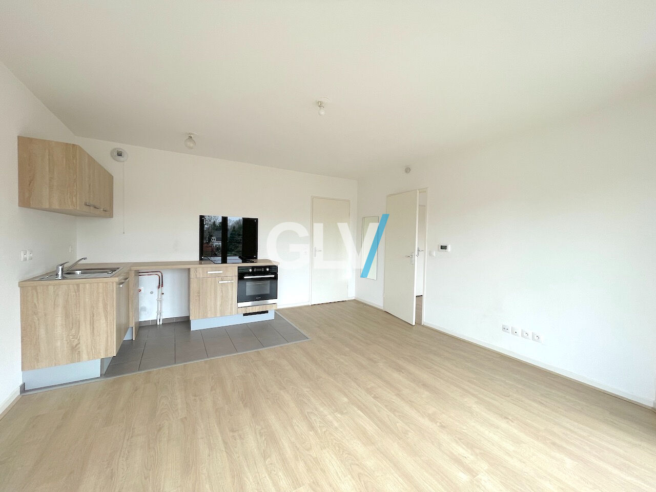 Photo Appartement  2 pièce(s) 43.4 m2 image 2/6