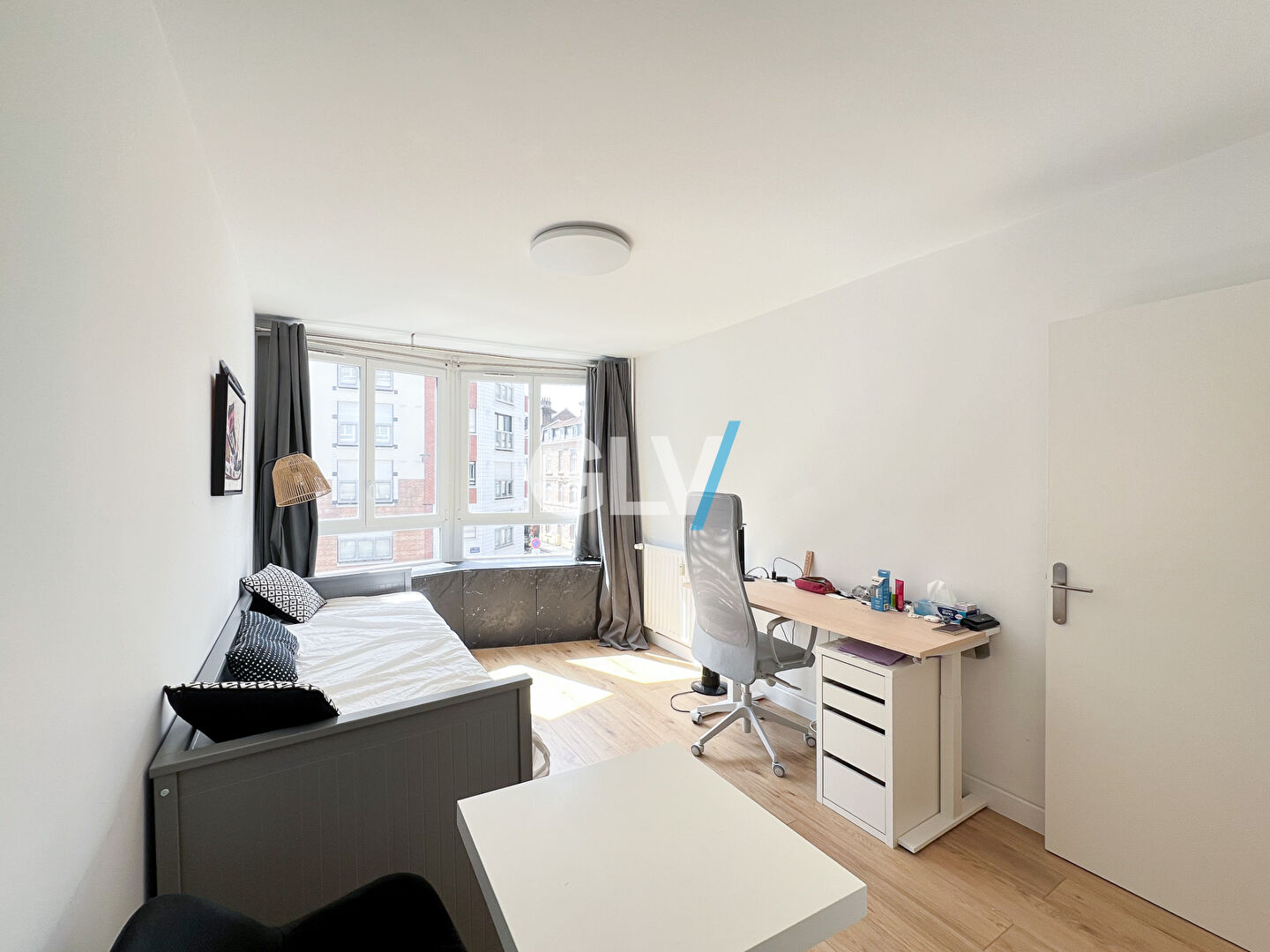 Photo Magnifique studio secteur VAUBAN LA CATHO image 2/4