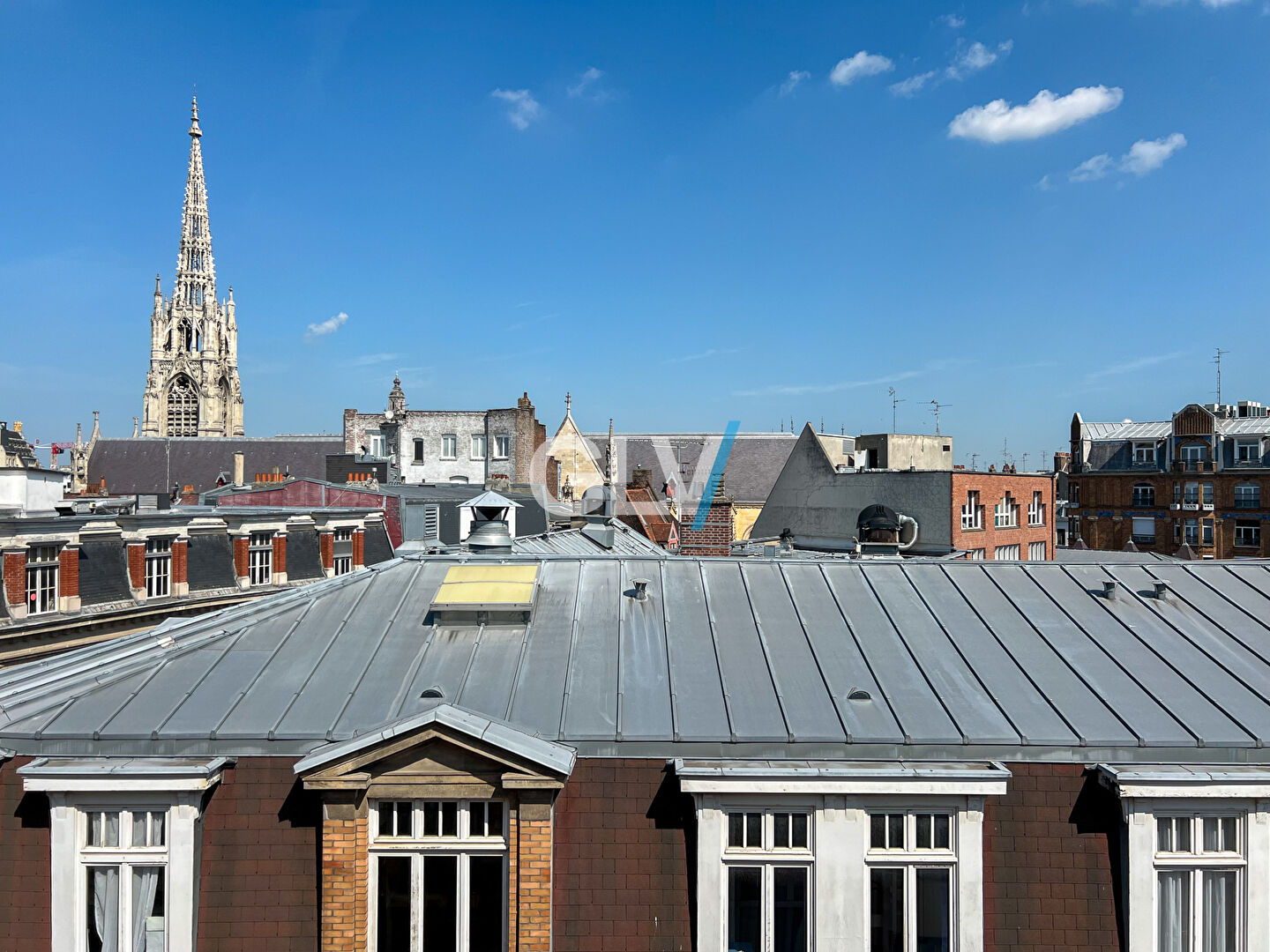 Photo T2 vendu meublé - Rue du Molinel - proximité immédiate Gare Lille Flandres image 5/6