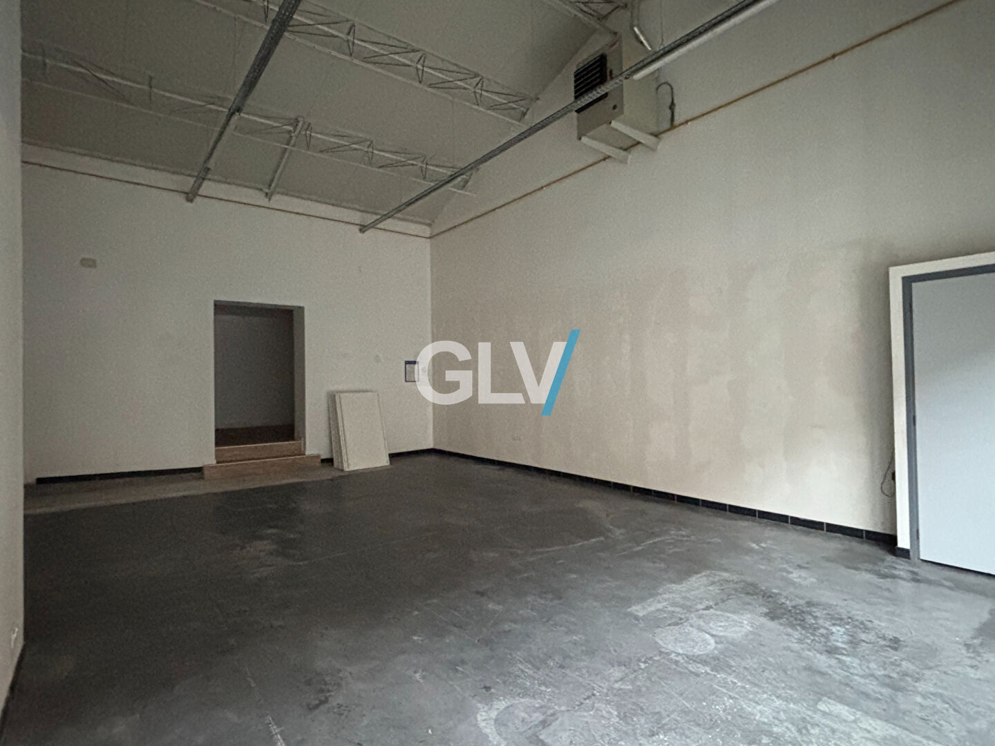 Local d'activité Cysoing  79 m2