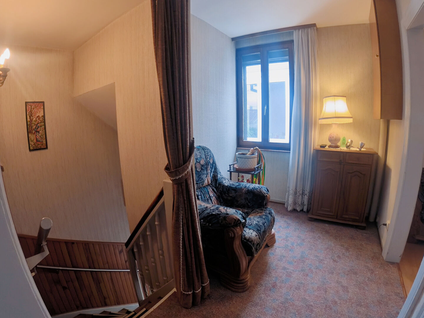 Photo *** UN COMPROMIS À ÉTÉ SIGNÉ POUR CETTE MAISON *** image 5/6