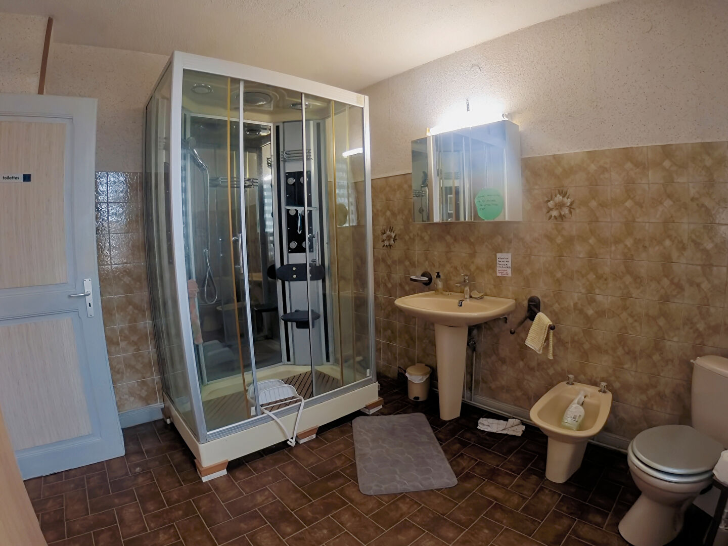 Photo *** UN COMPROMIS À ÉTÉ SIGNÉ POUR CETTE MAISON *** image 6/6