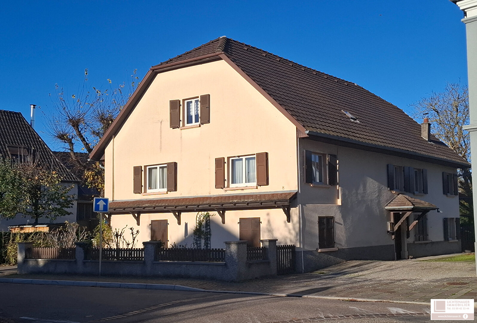 *** À VENDRE - MAISON FAMILLIALE À ZILLISHEIM - 203M2 - 9 ARES DE TERRAIN ***