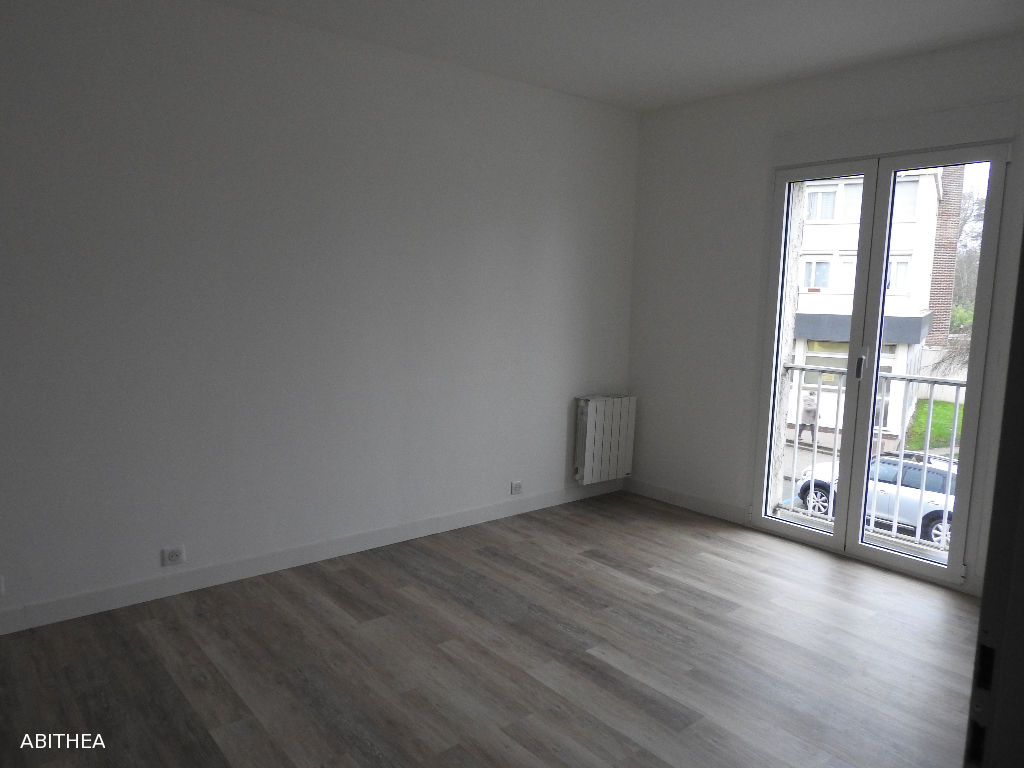 Photo Location F2 Ozoir la ferriere 43m² image 3/5