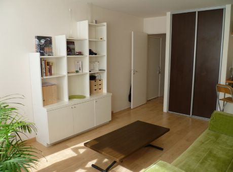 Photo A VENDRE Charmant studio au centre ville de Sucy en Brie image 2/6