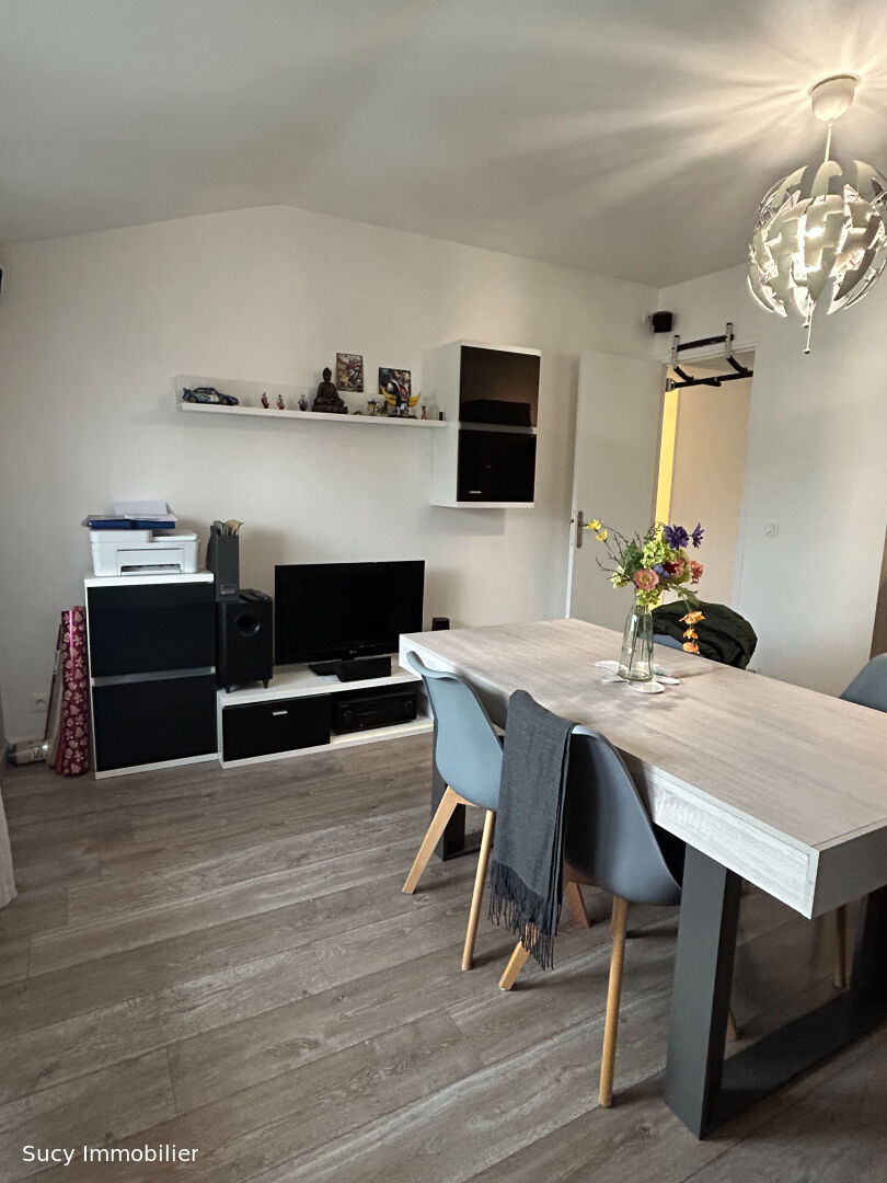 Photo Appartement Draveil 3 pièce(s) 65 m2 avec dépendance de 20m² image 2/3