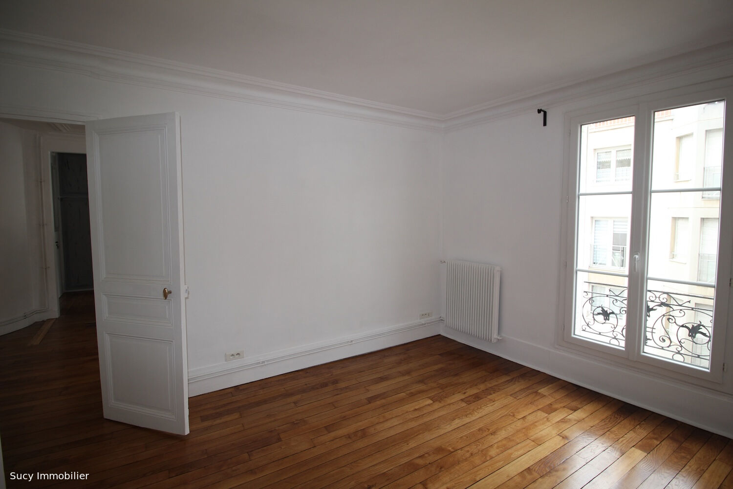 Photo Appartement Asnieres Sur Seine 2 pièce(s) 42.26 m2 image 2/6