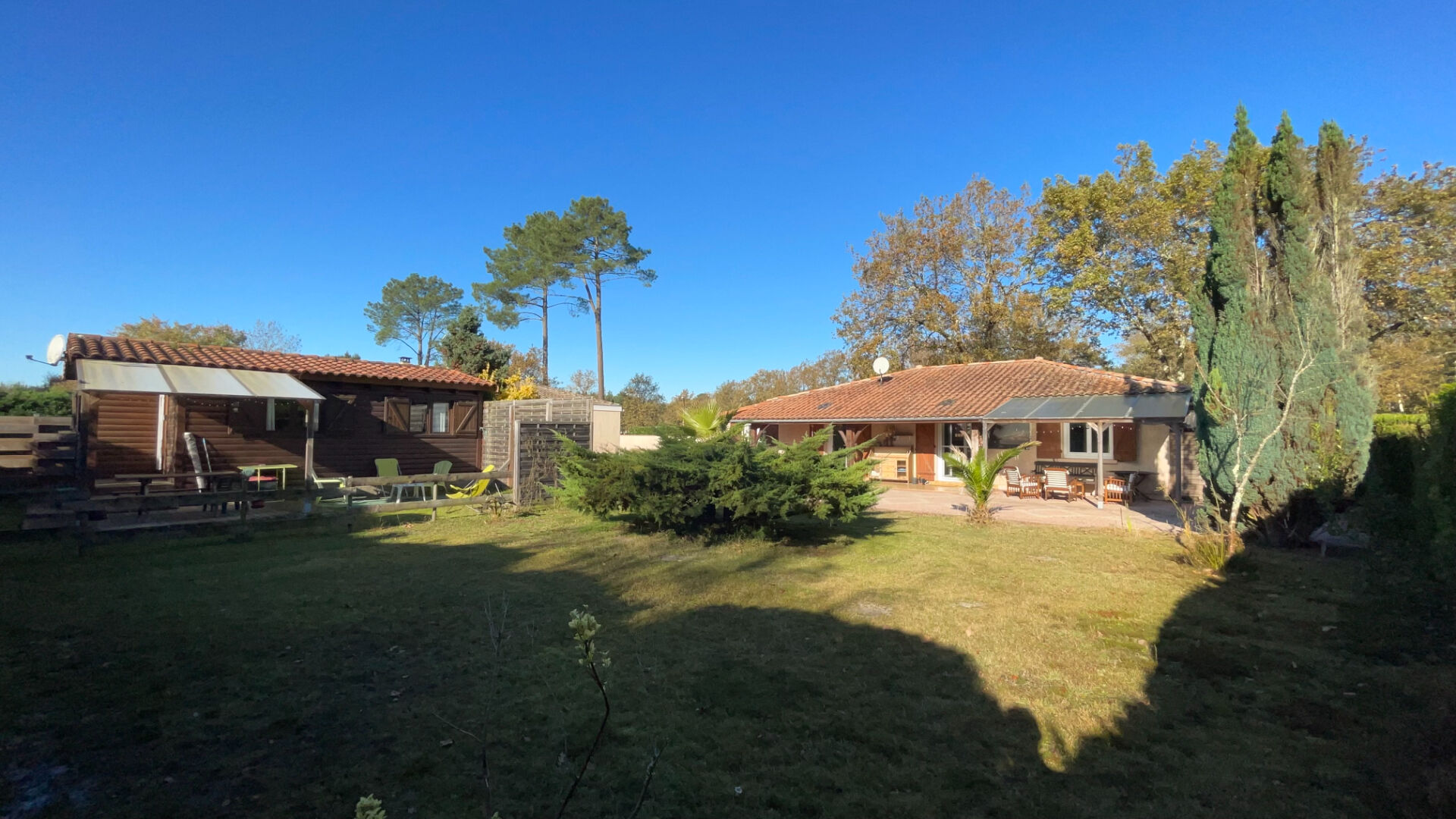 Photo Maison Saint Girons 7 pièce(s) 136 m2 image 1/6