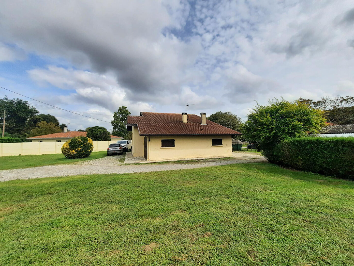 MAISON A VENDRE DE PLAIN PIED PROCHE CENTRE VILLE
