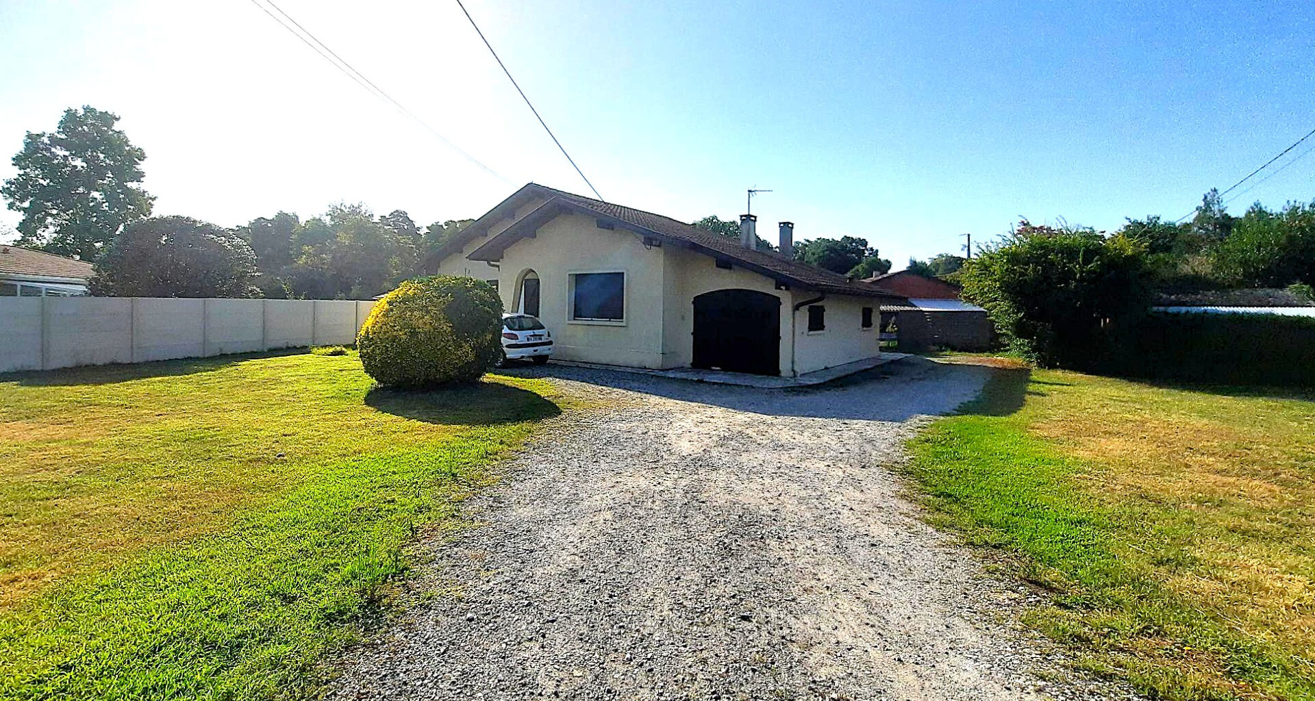 MAISON A VENDRE DE PLAIN PIED PROCHE CENTRE VILLE