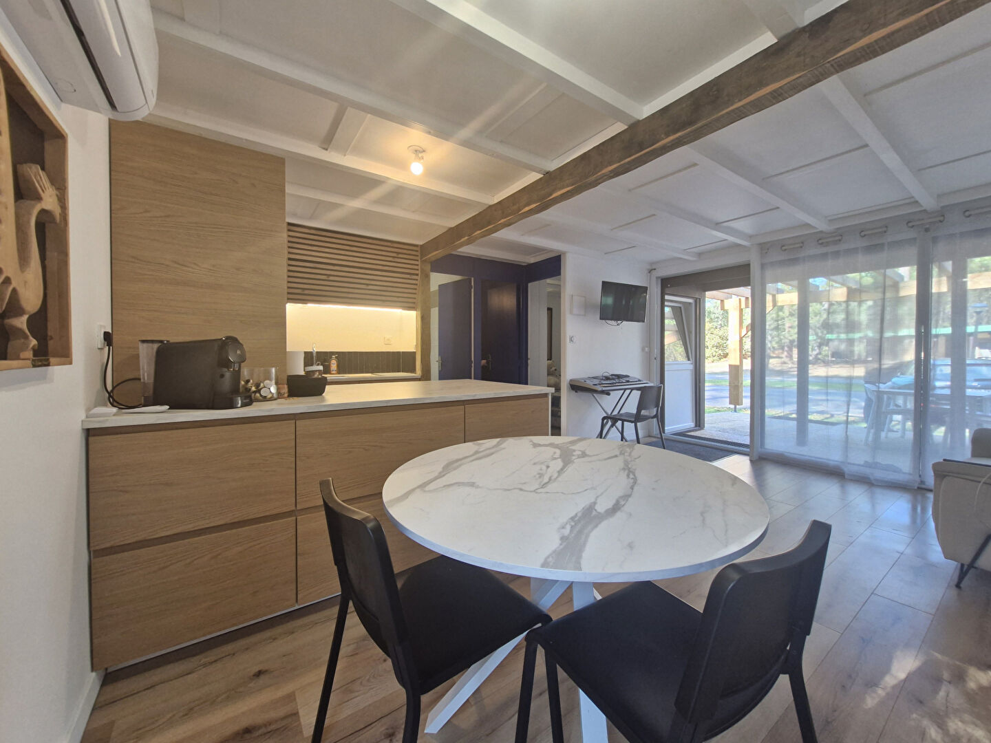 Agence immobilière de 
 Tosse Immo - AGENCE DES PINS 
