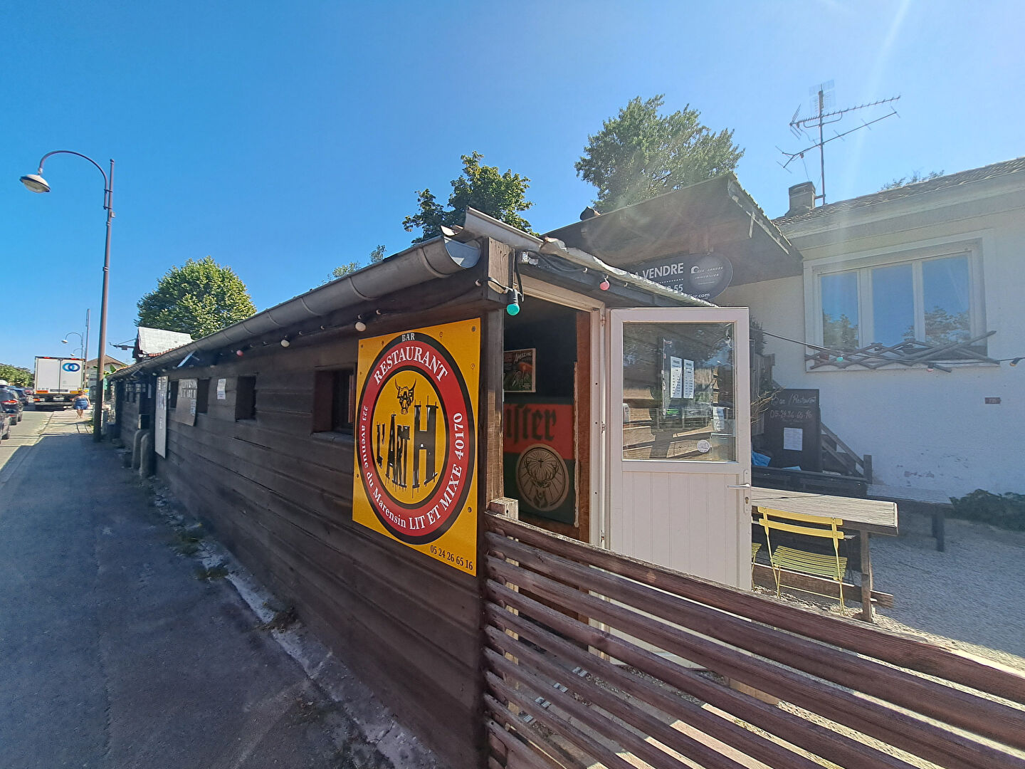 A vendre, immeuble à LIT ET MIXE