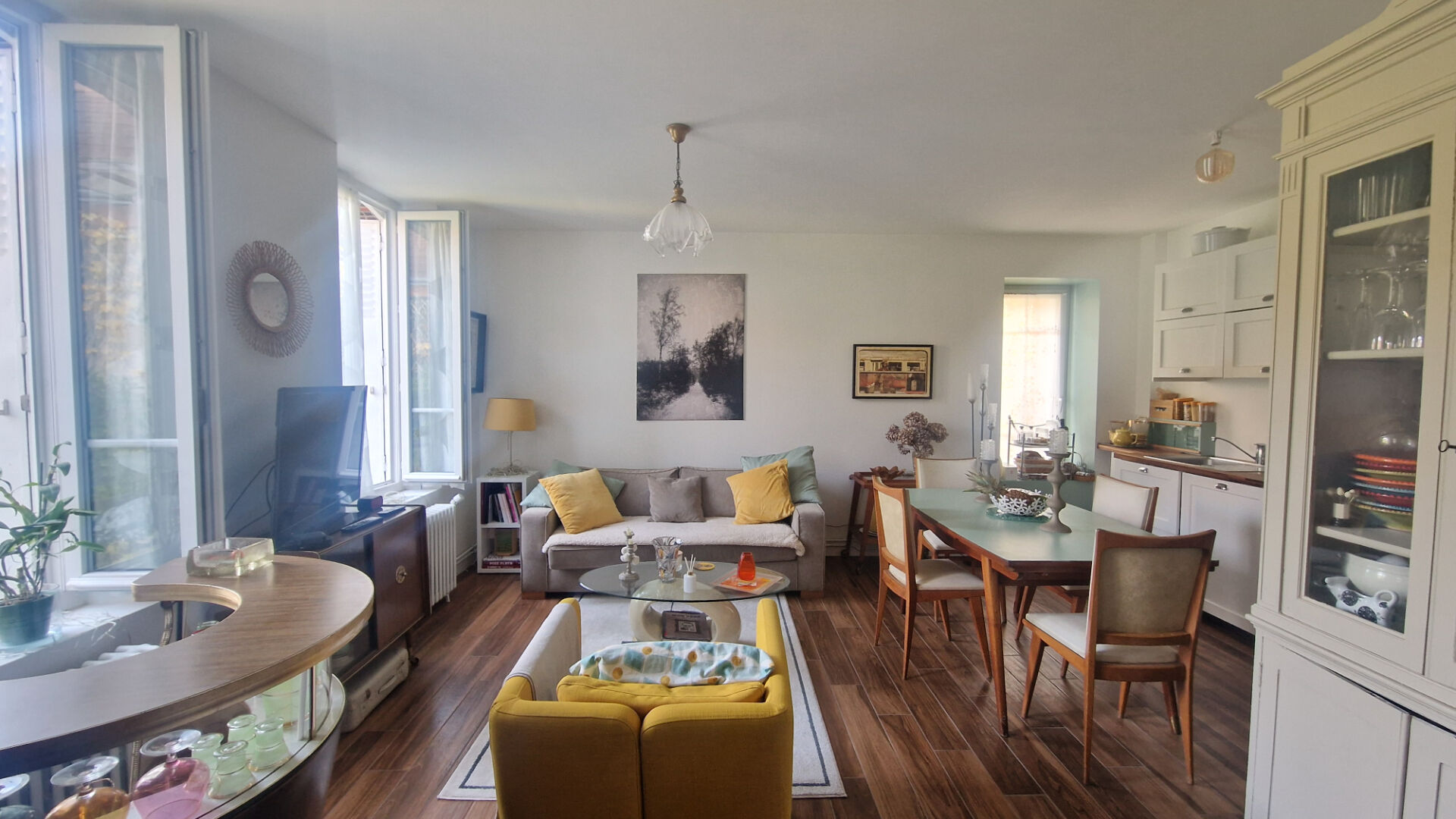 Photo MAINTENON : Maison de ville rénovée  de 4 pièces de 80 m² image 3/6