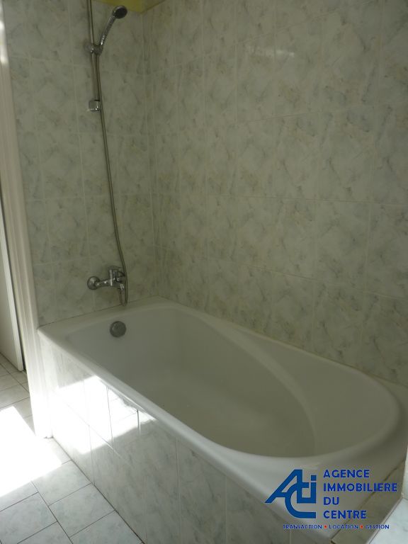 Photo STUDIO -  Pontivy - 1 Pièce - 26 m² image 4/4