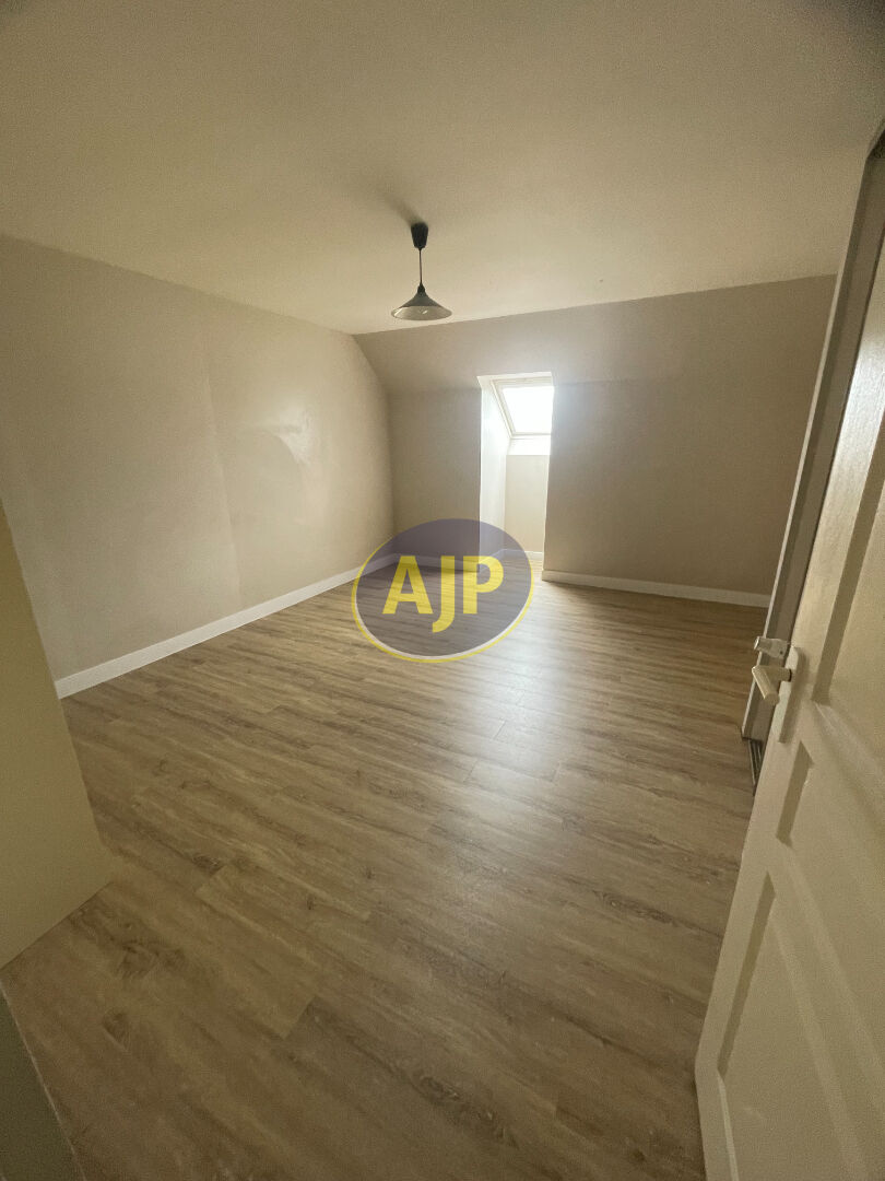 Appartement Pontivy - 63 M2 - photo 3