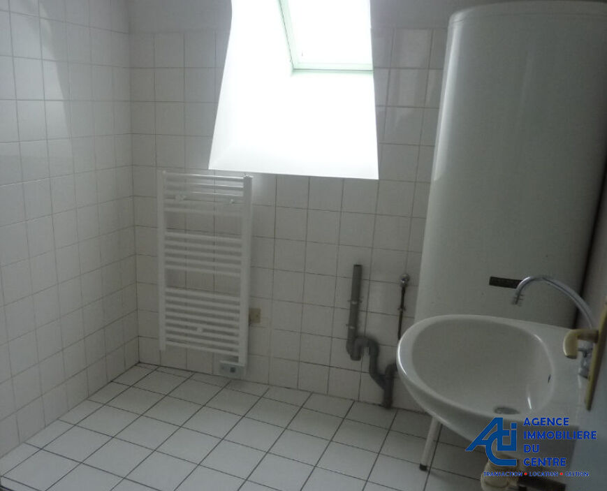 Photo Immeuble Pontivy 3 appartements T2 image 4/6