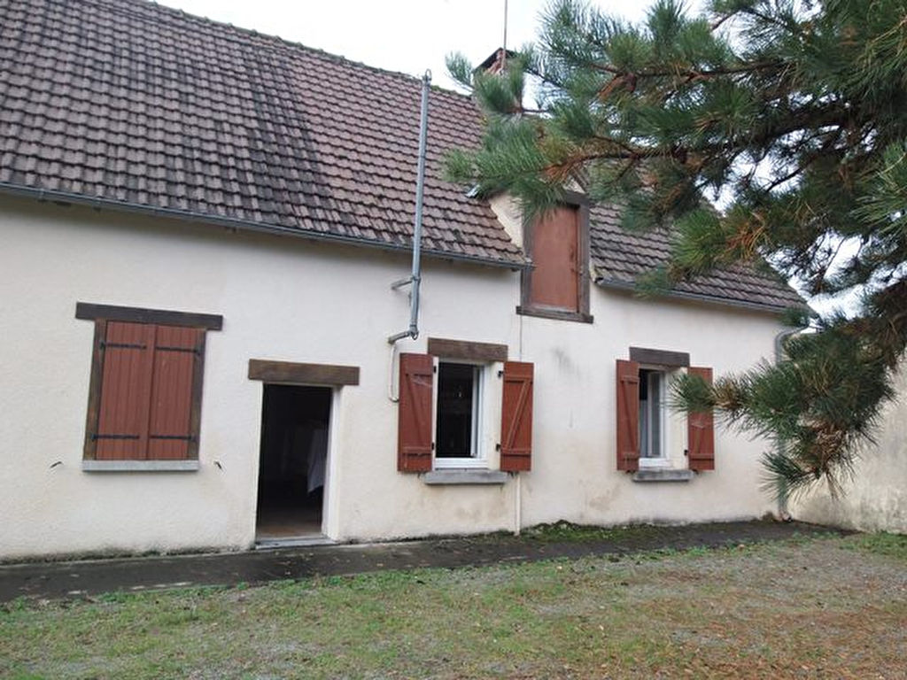 SECTEUR ST SULPICE LES FEUILLES MAISON DE VILLAGE ArnaclaPoste 87160