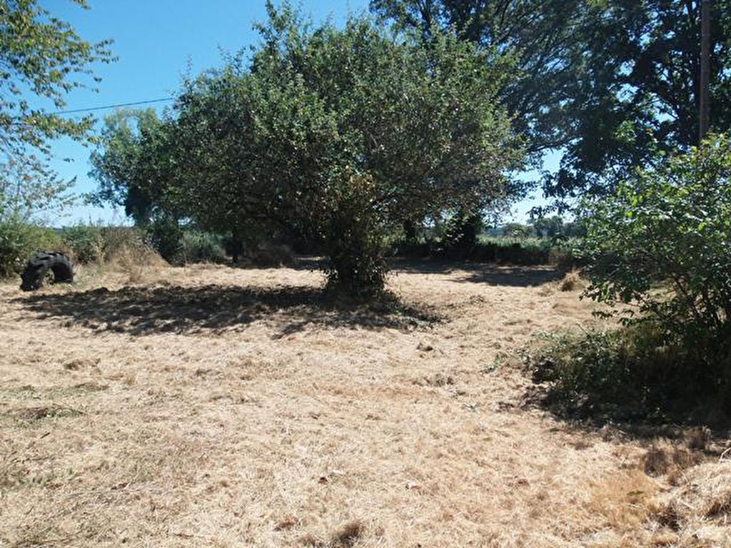 ST SULPICE LES FEUILLES MAISON DE VILLAGE ArnaclaPoste 87160