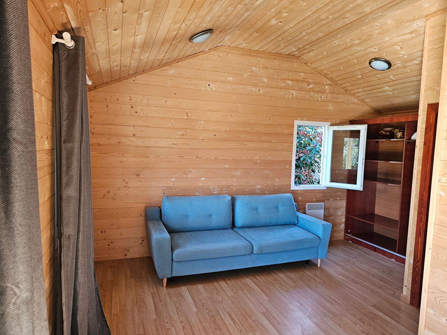 Photo PONT L'ABBE Domaine de Coat Mor CHALET de 33 m² image 6/6