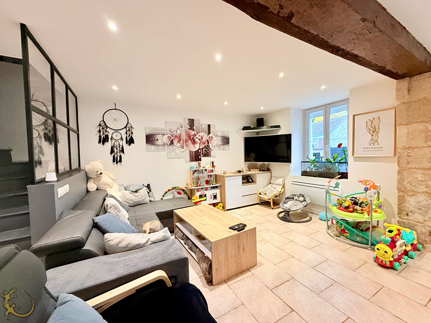 Photo PROCHE D'UN BOURG ! image 3/6