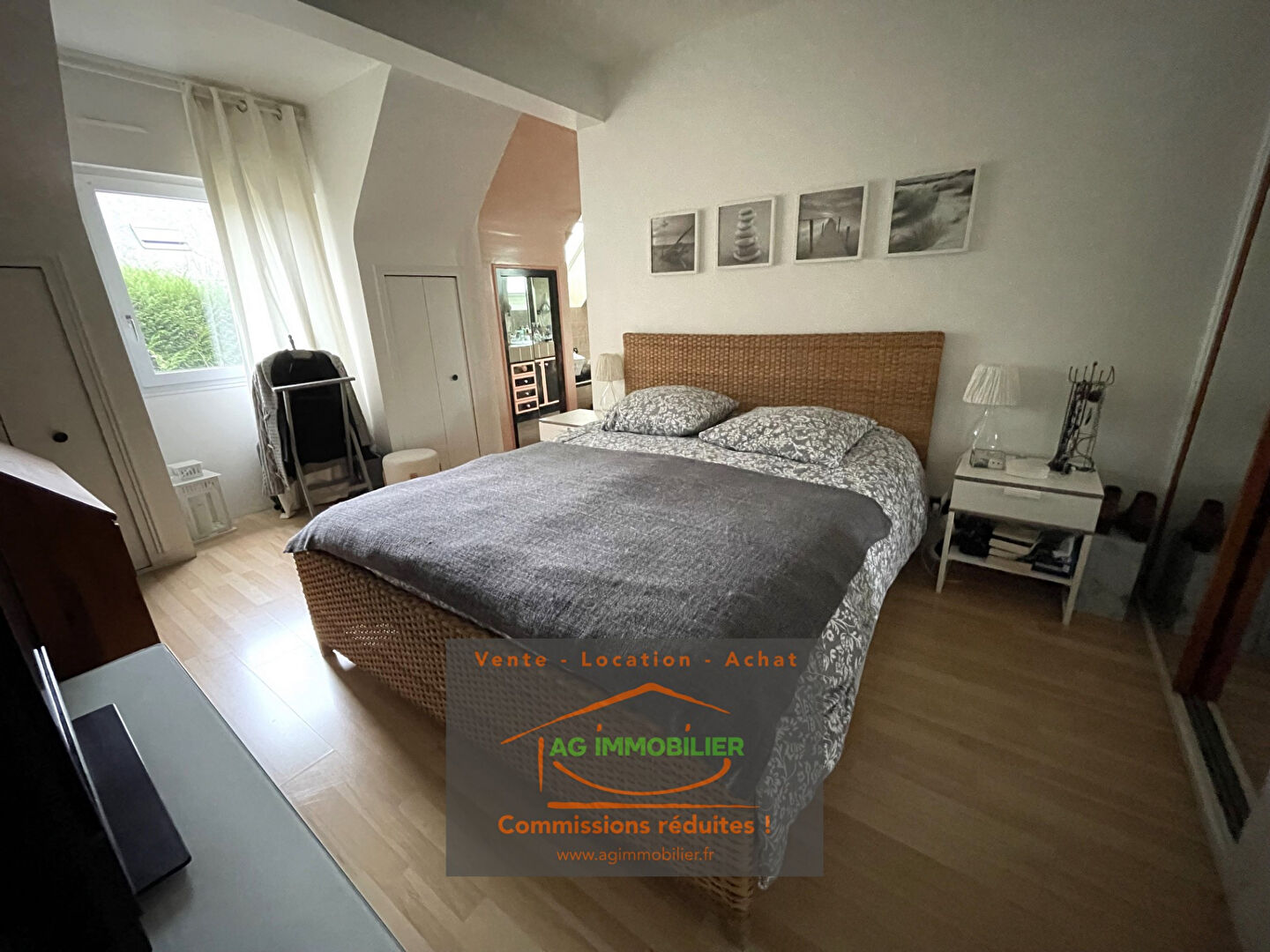 Photo PACE  : Maison d'architecte de 172 m² hab + sous-sol complet 88 m² sur un terrain de près de 1000m² image 6/6