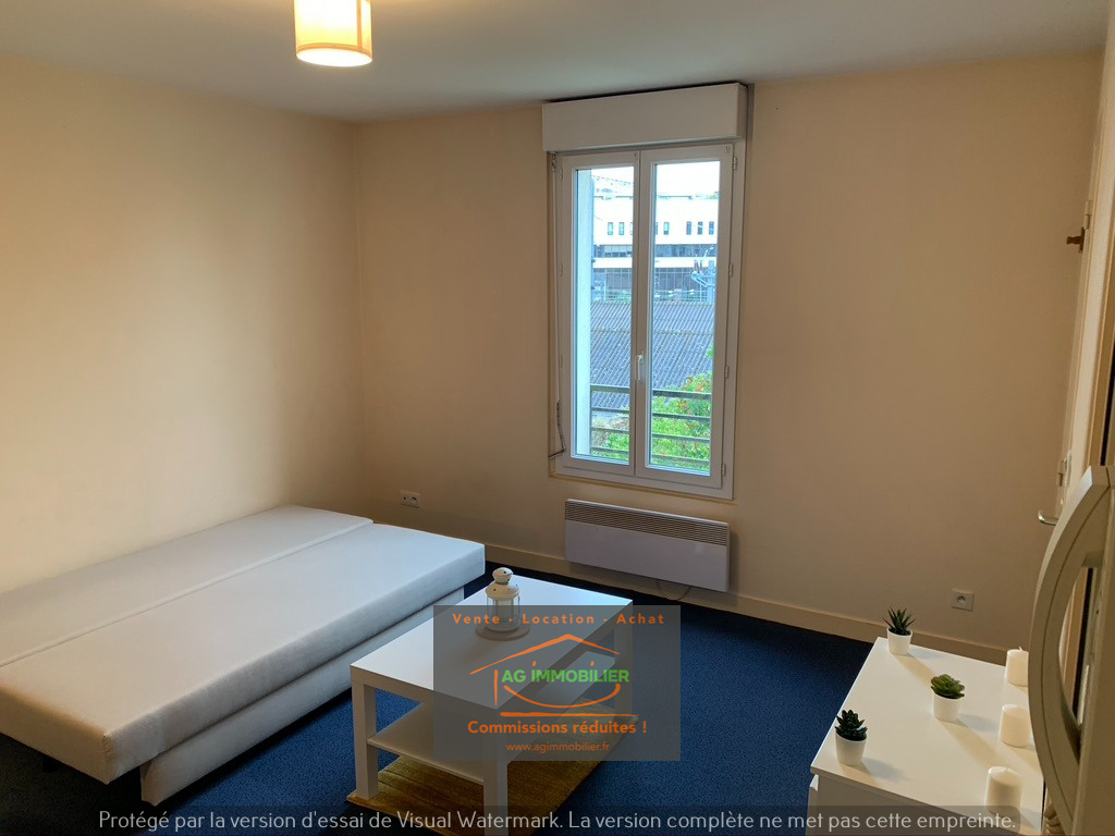 Photo RENNES -Appartement  1 pièce 25.6 m2 + cave + jardin commun- proche gare image 6/6