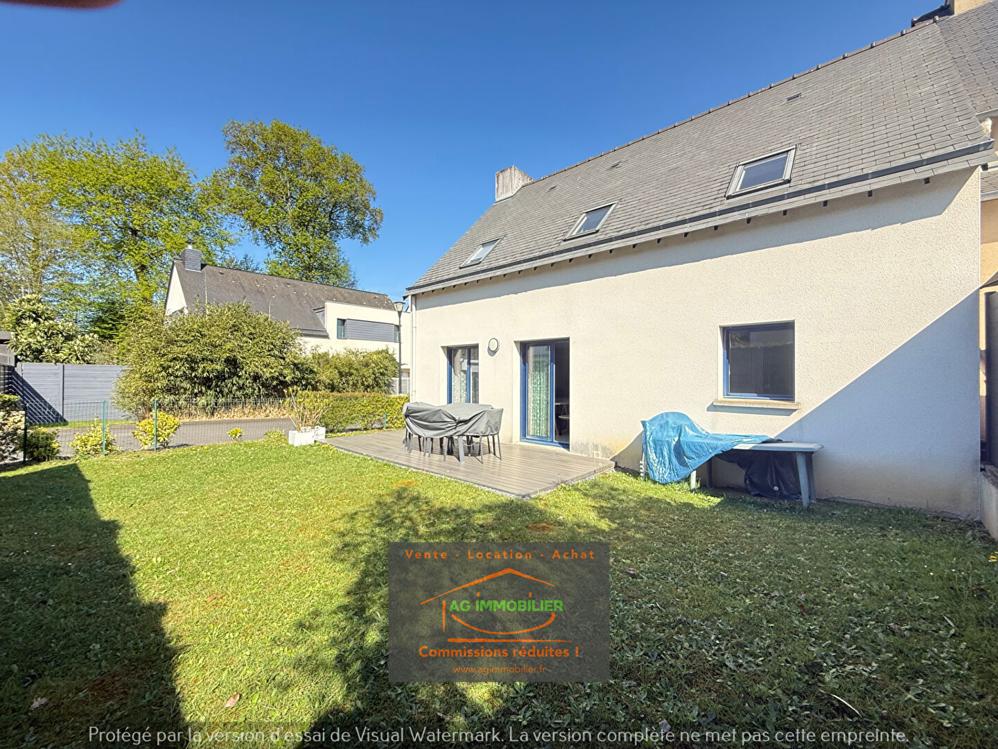 Maison à PACE de 2006 - 6 pièces 100 m2 sur 230 m² de terrain - Proche centre !