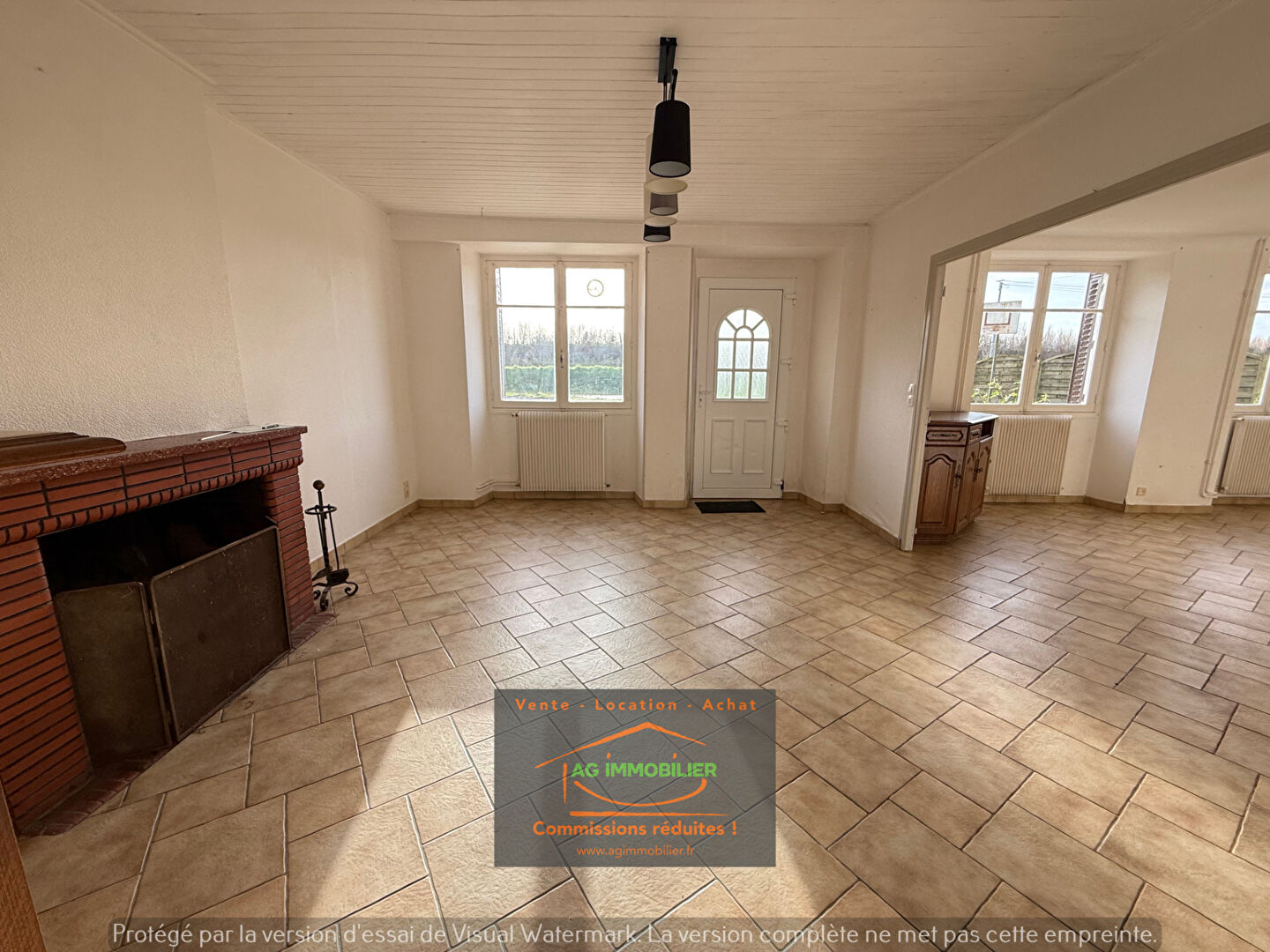 Photo Longère Montauban De Bretagne divisée en 2 habitations, l'ensemble sur 2 100 m² de terrain environ image 5/6