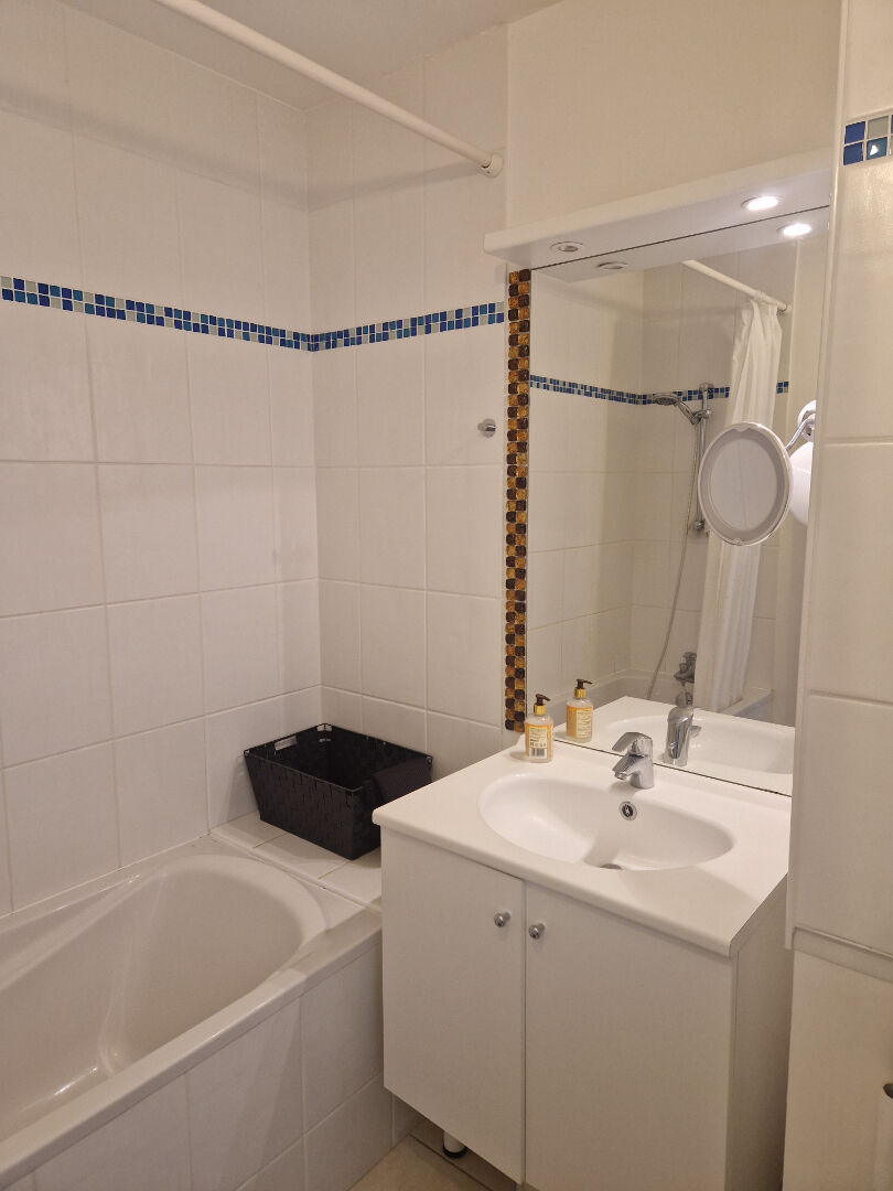 Photo DINARD : Proche Prieuré et école hôtelière  - Appartement T2 - 39m² env - garage fermé + parking libre image 6/6