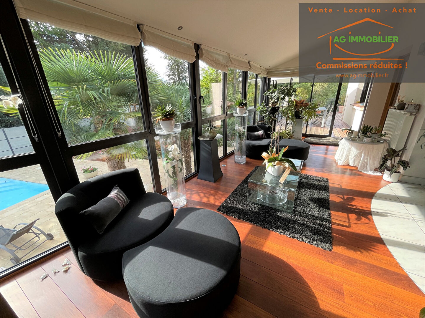 Photo A 15 min de RENNES sur la commune d'ORGERES : Superbe maison de 330m² habitables (353 m² sol) sur terrain clos et paysagé de 2100 m² image 4/6