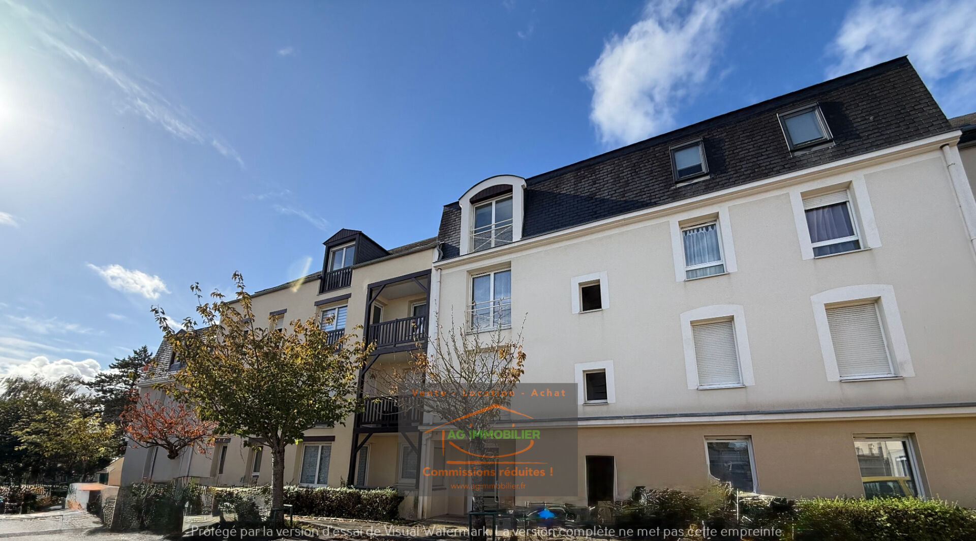 Appartement Bedee 3 pièces 60 m2 - Proche bourg - Balcon et garage fermé