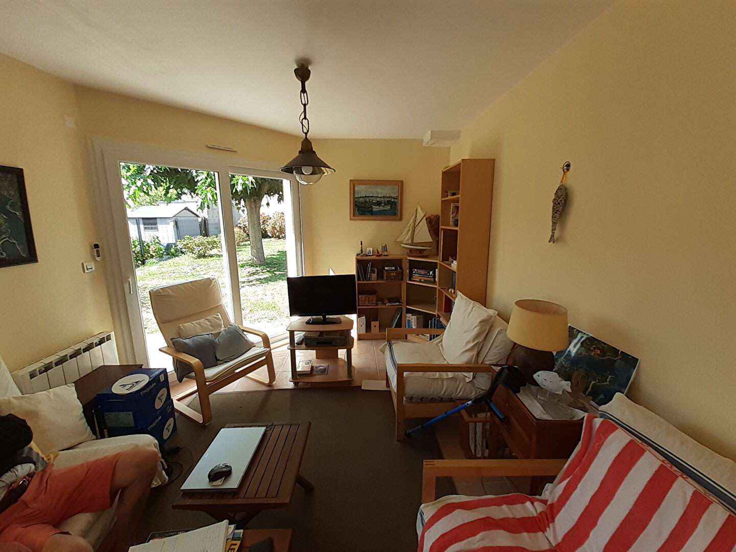 Photo Maison contemporaine - 5 chambres - Garage. St Philibert. image 6/6