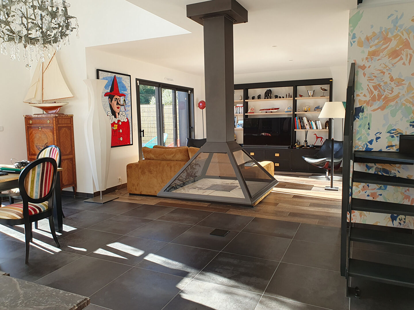 Photo Locmariaquer, au coeur du bourg image 3/6